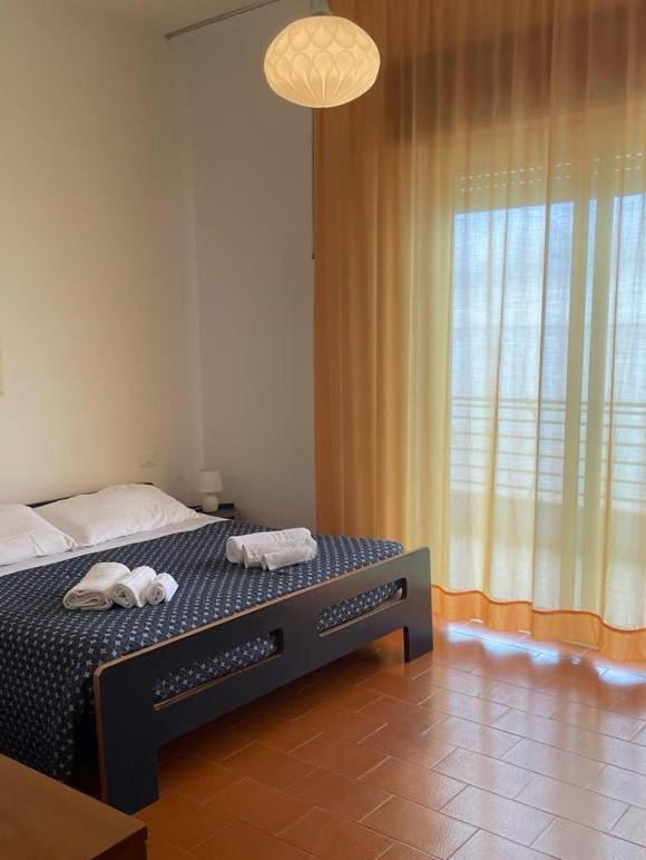Capo Nettuno Hotel Capo dʼOrlando Dış mekan fotoğraf