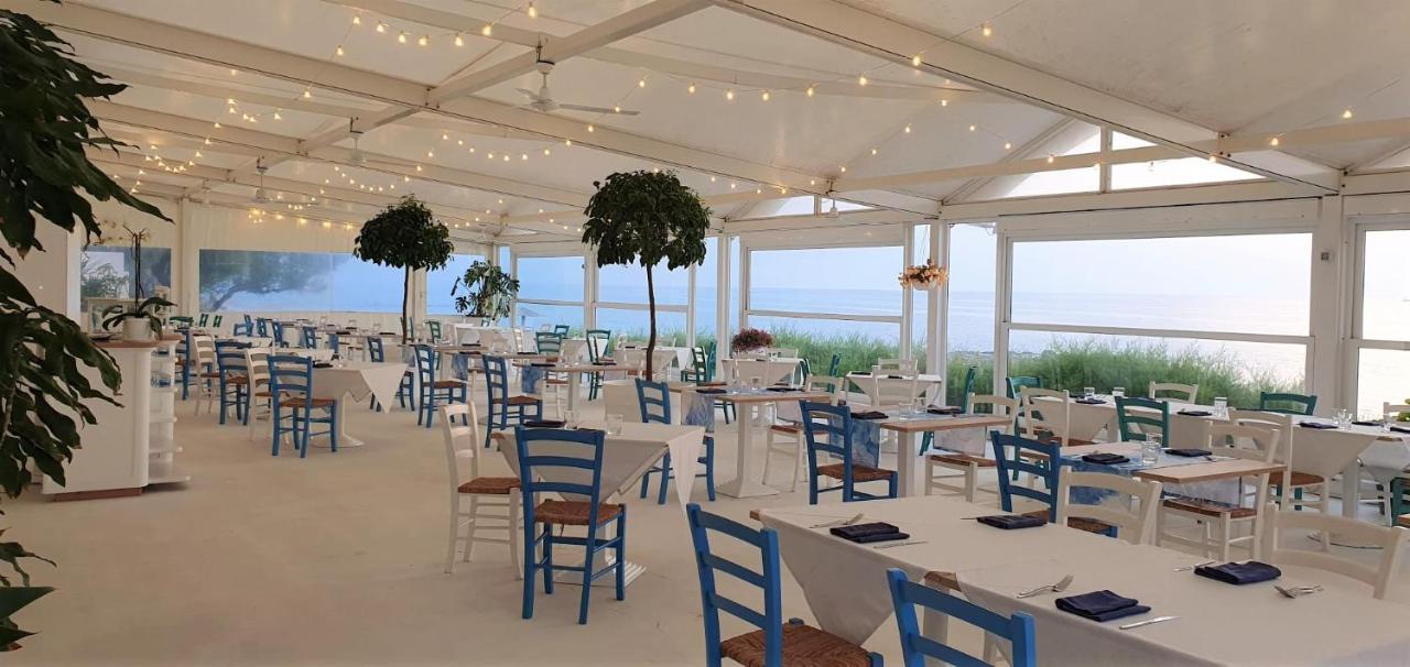 Capo Nettuno Hotel Capo dʼOrlando Dış mekan fotoğraf